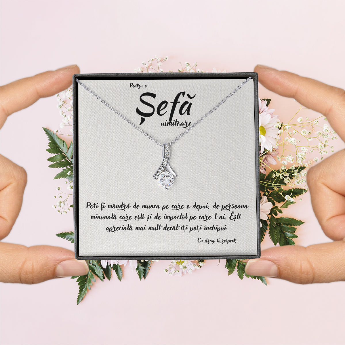 Set Cadou Pentru Sefa, Colier Argint 925 cu pandant, si Card cu Mesaj ”Pentru o Sefa Uimitoare”