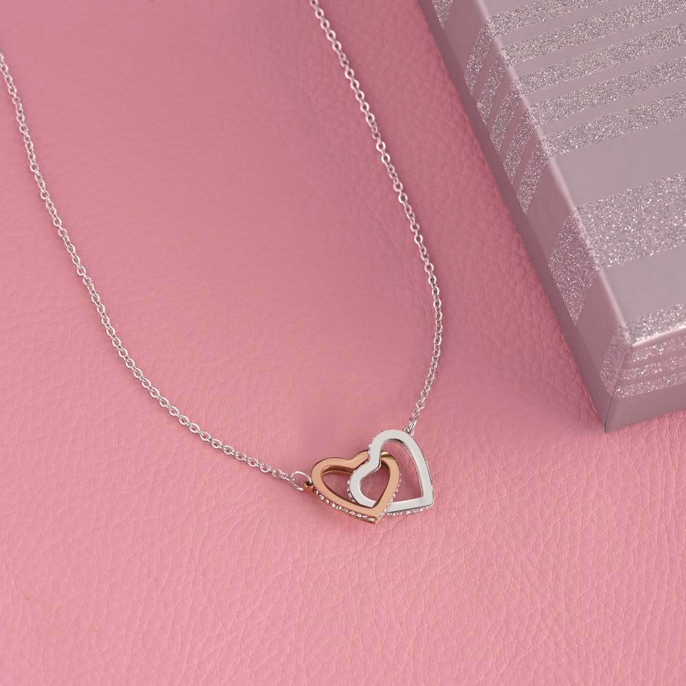 Colier „Inimi Împletite” din Argint 925, Placat cu Aur 18K – Card Personalizat Inclus