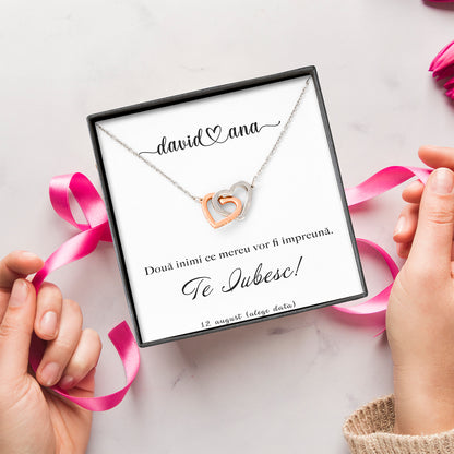 Colier „Inimi Împletite” din Argint 925, Placat cu Aur 18K – Card Personalizat Inclus