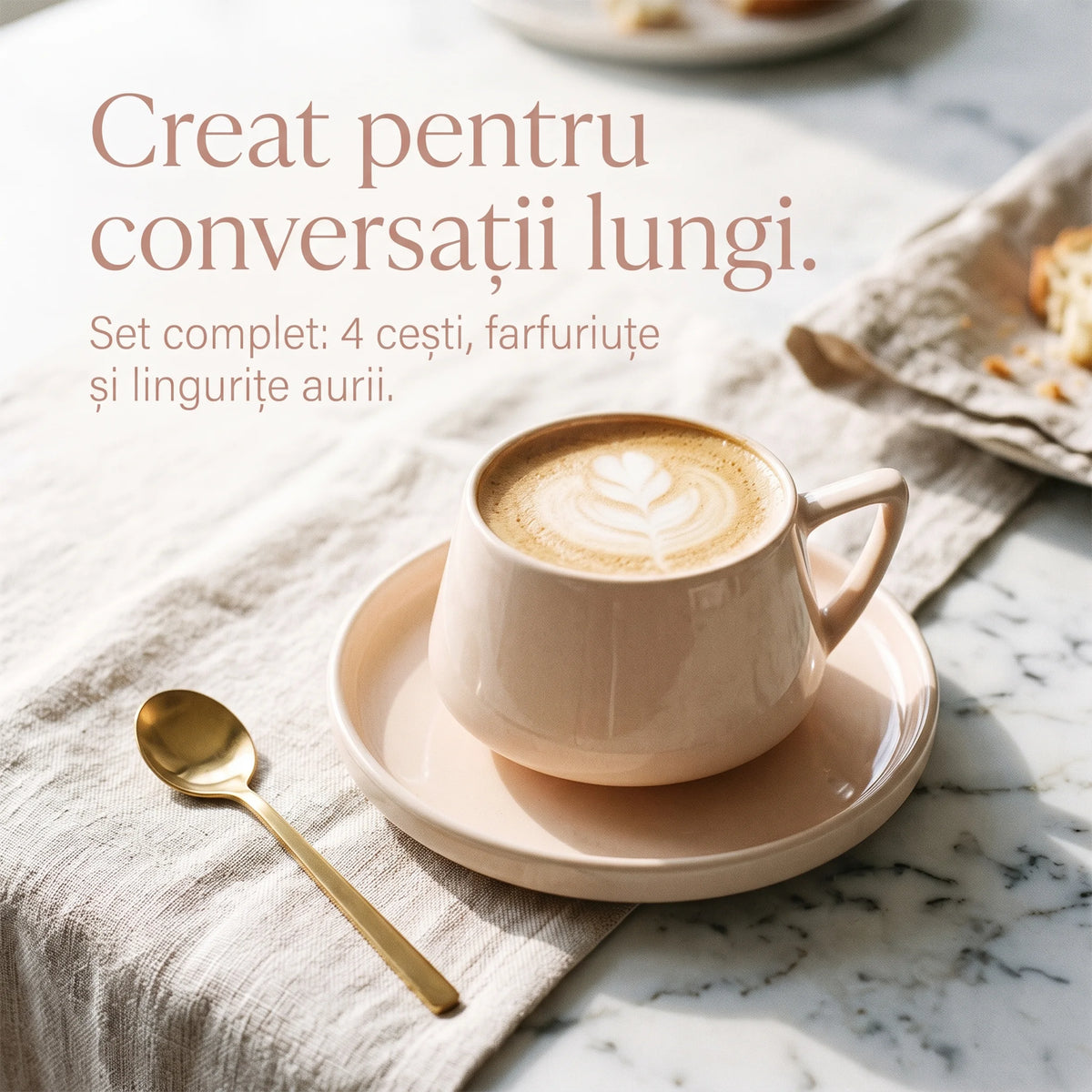 Ceașcă bej cu farfurioară și linguriță aurie, set pentru patru persoane