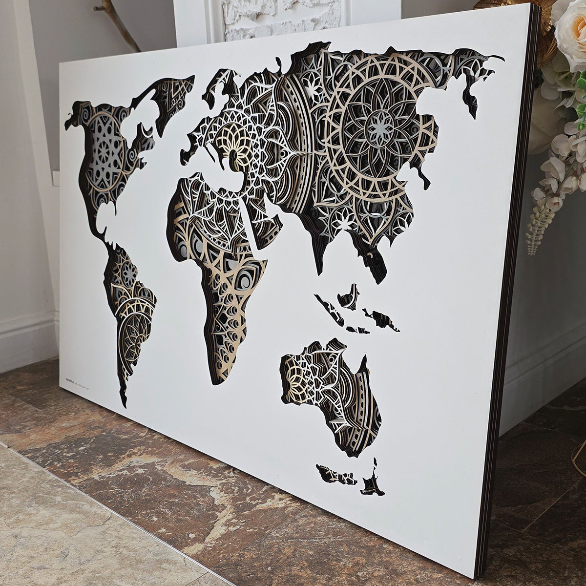 Tablou 3D Harta Lumii din Lemn (8 Straturi) JOYSTOS – Mandala, 60x90 cm