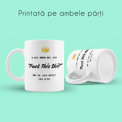 Set Pentru Femei, Cana Ceramica, JOYSTOS, Alba, 330 ml, cu mesaj ”A Wise Woman” si Card Razuibil cu mesaj ”Rasul tau este magie”