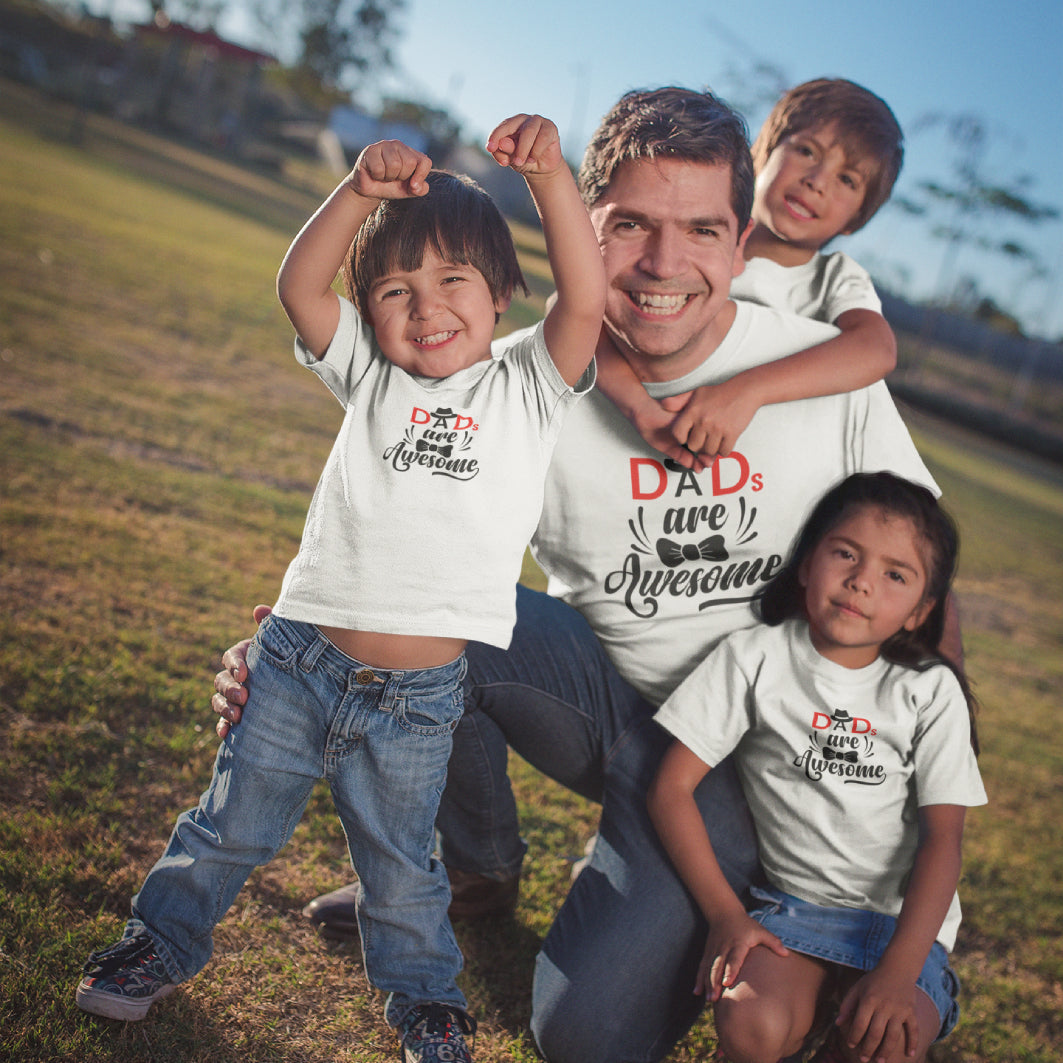 Cadou - Tricou Personalizat Cu Mesaj "Dad's Are Awesome", Alb 100% Bumbac