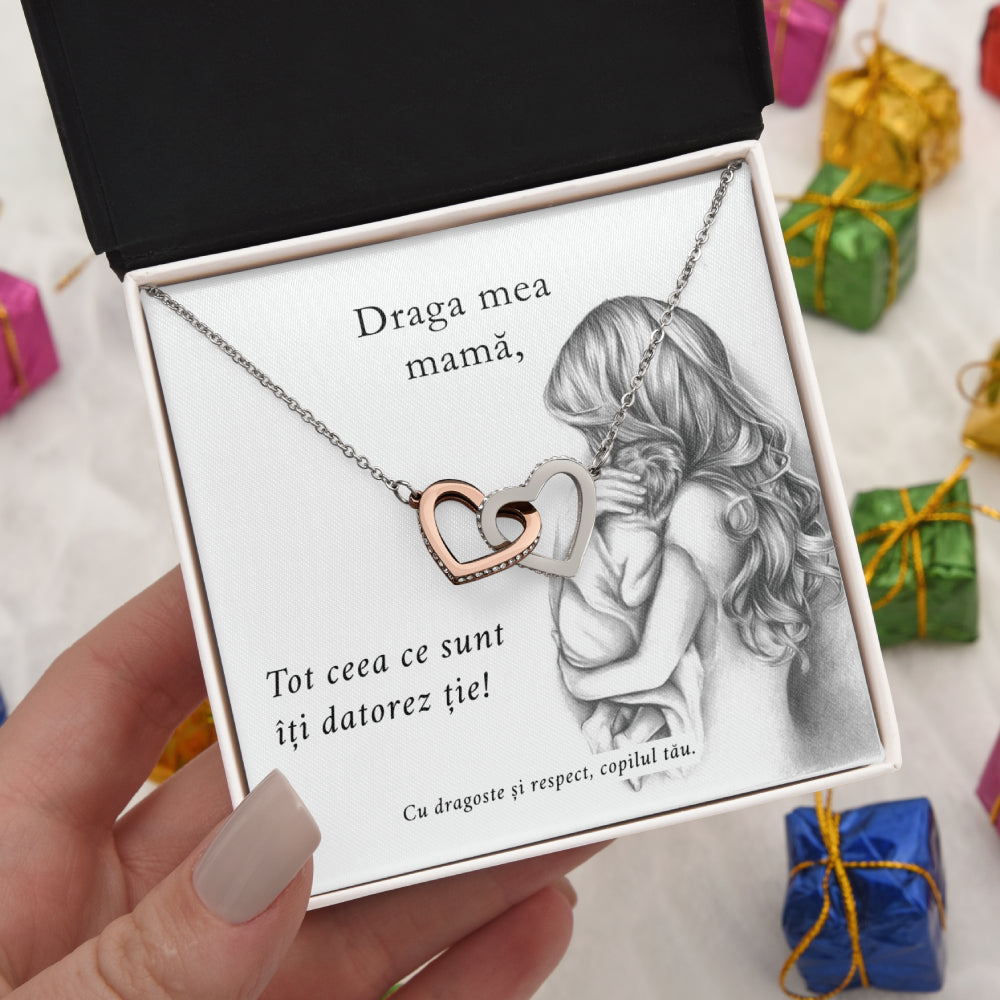 Cadou Pentru Mama: Colier Inimi Interconectate, Placat Aur Alb 14K, Si Card Cu Mesaj 'Draga mea mama. Tot ceea ce sunt iti datorez tie!'