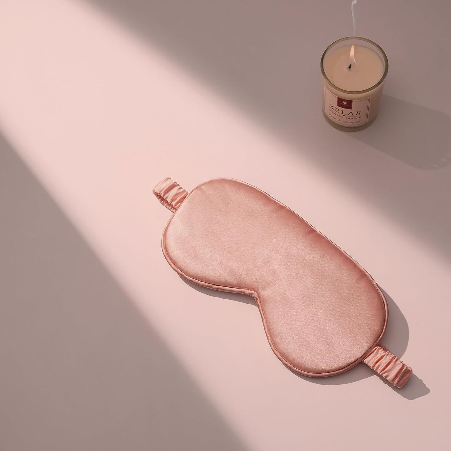 Set Cadou pentru Femei 10 Piese, Joystos, Patura pufoasa, Cana Termos, Lumanare parfumata, Masca Somn, Sosete dama, Bratara, Bomba de Baie, Sapun Diamond, Felicitare, Ambalate in pachet elegant