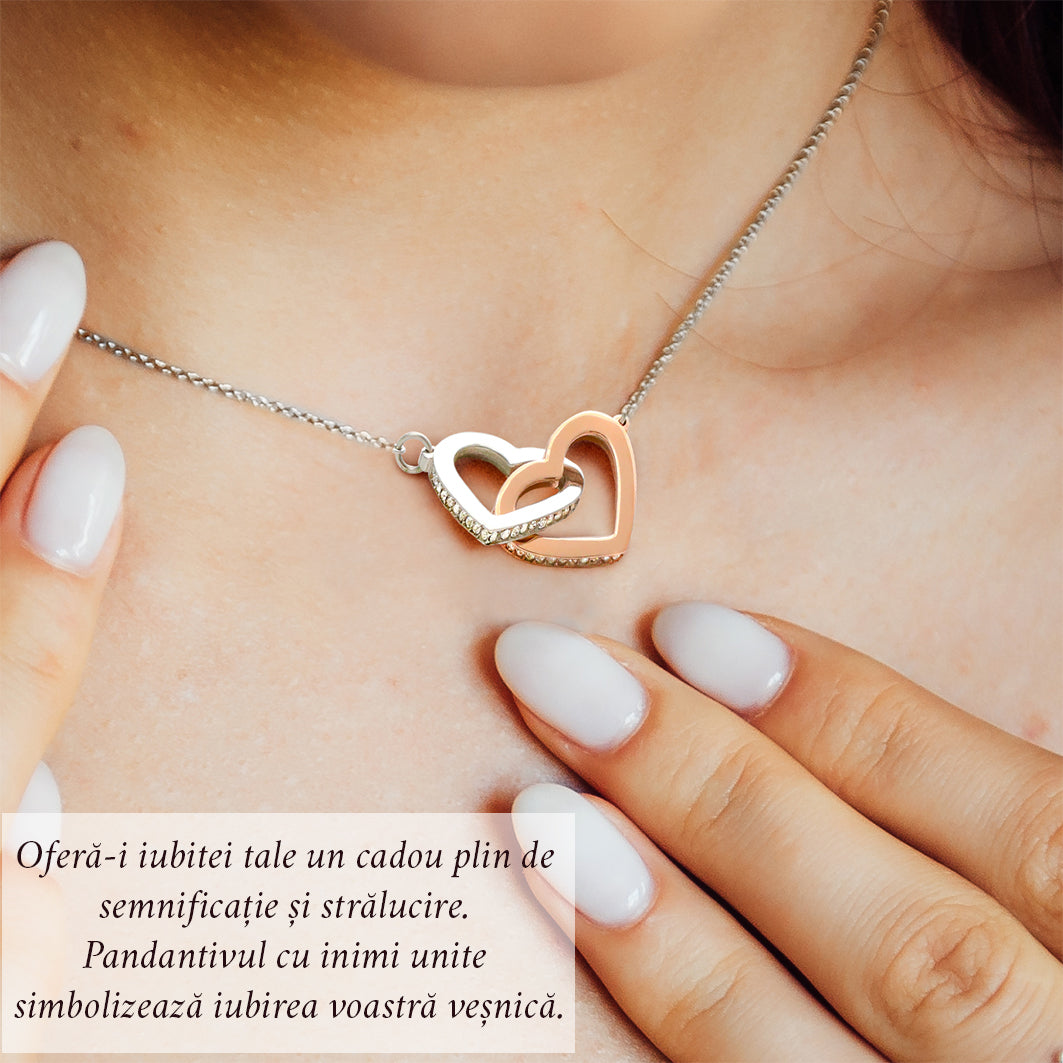 Set Cadou Femei Premium 9 Piese, JOYSTOS, – Colier Argint 925 cu Pandant Placat Aur Alb si Aur Rose 18K, Cana Personalizata, Lumanare Parfumata, Cadou Romantic pentru Iubita, Valentine’s Day / Aniversare