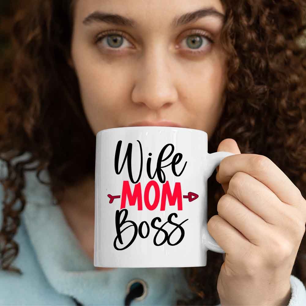 Cadou Pentru Mama, Cana Ceramica, 330 ml, Mesaj "Wife Mom Boss" - Alexia Gifts