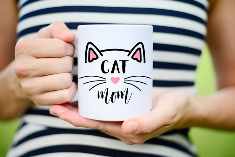 Cana CatMom, Ceramica, 330 ml, Cadou Pentru Mama, Mama Iubeste Pisicile - Alexia Gifts